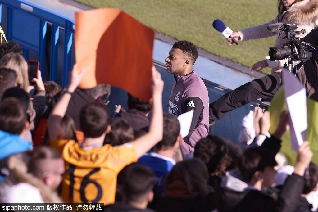 伯纳乌审判：弗洛伦蒂诺，你能用什么救赎这台办公室制造的“弗兰肯斯坦”？